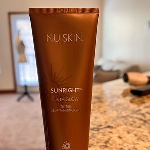 Nu Skin SUNRIGHT INSTA GLOW TINTED SELF-TANNING GEL